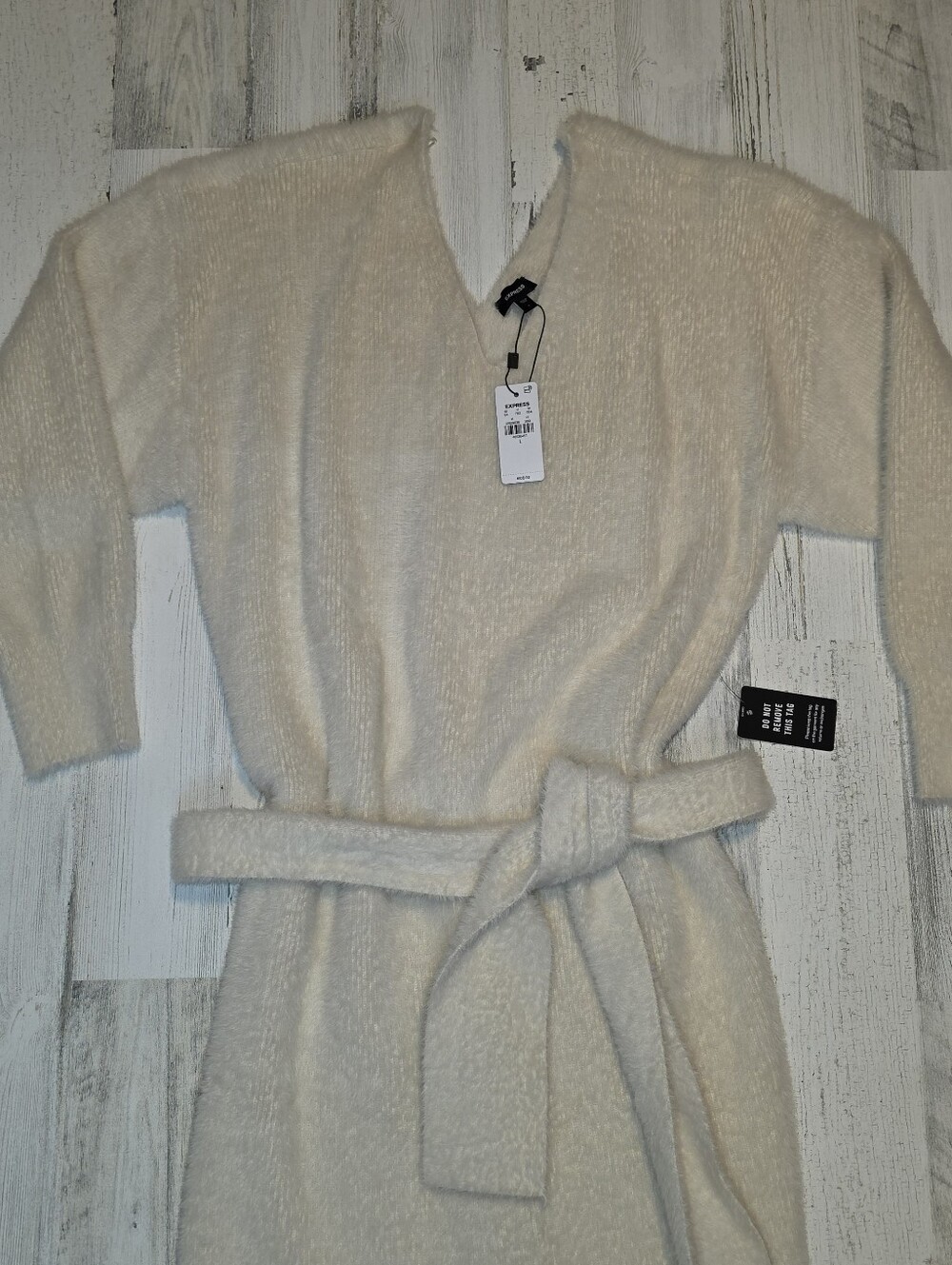 Express Fuzzy Eyelash Knit Sweater Dress Ivory Belted V-Neck Long Sleeve NWT L - Picture 6 of 12